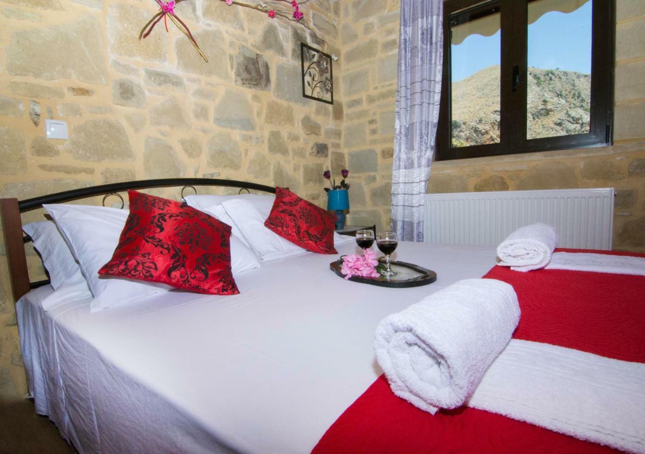Villa Mansion Rokka Kíssamos Esterno foto